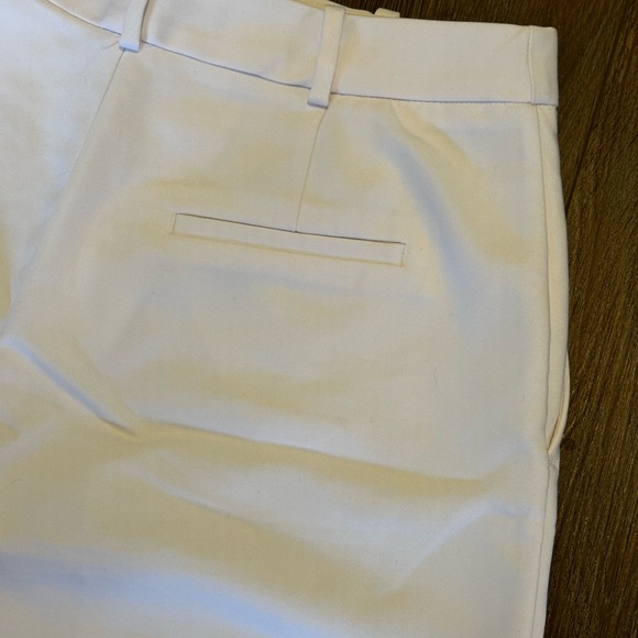 Zara shorts 🤍 - Picture 5 of 5